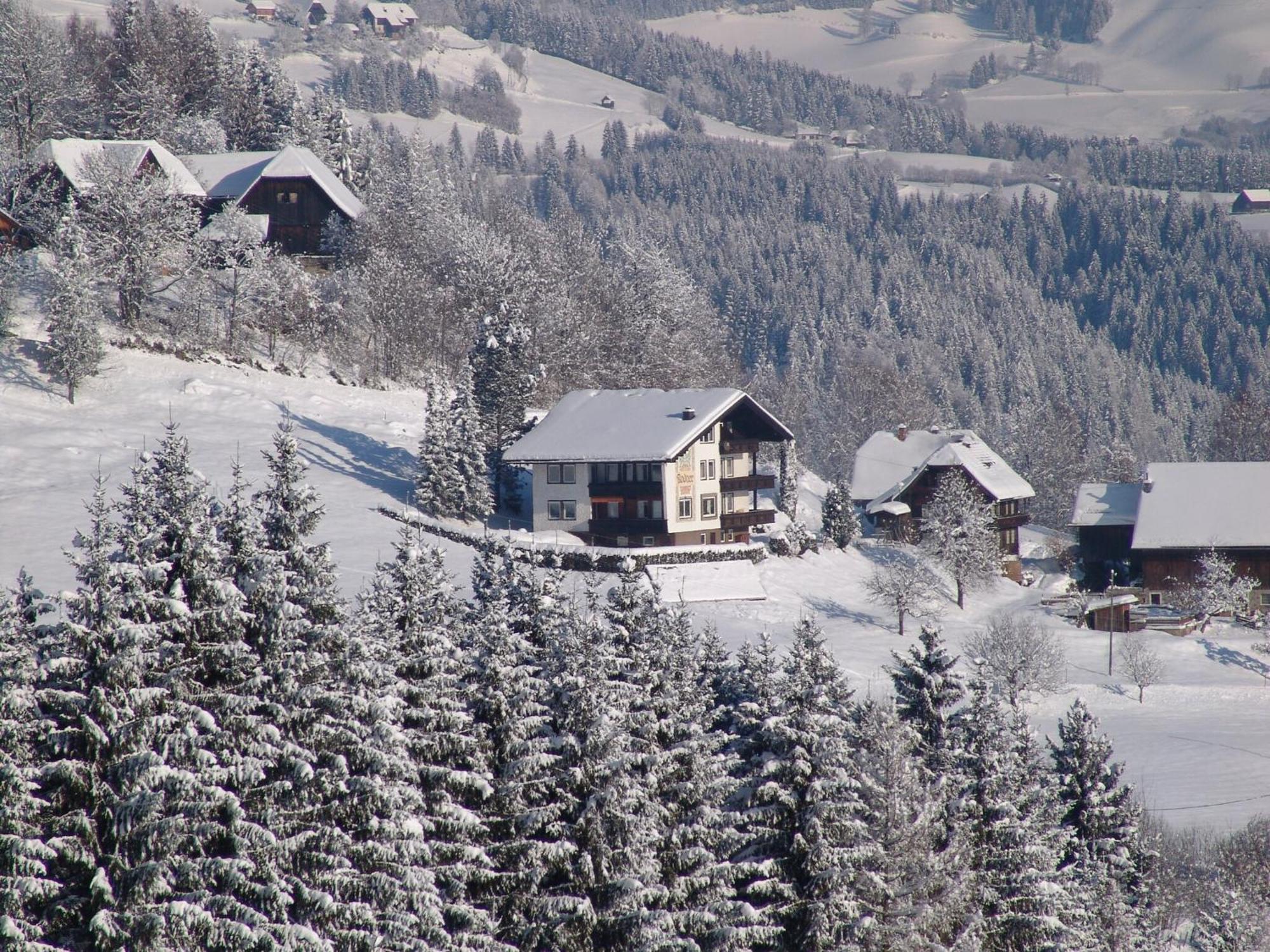Cozy Apartment In Afritz Am See Near Gerlitzen Ski Area Экстерьер фото